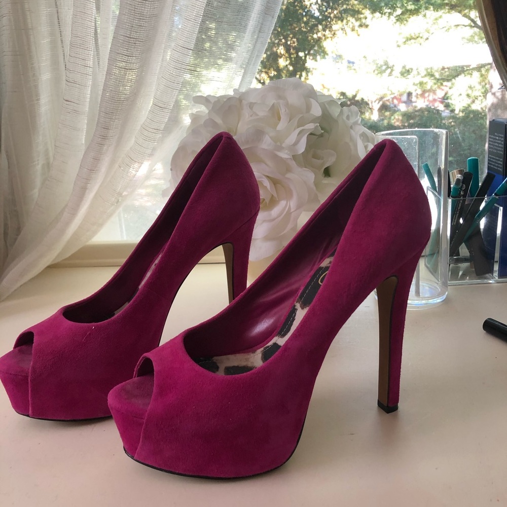 Pink Suede Platform Pump